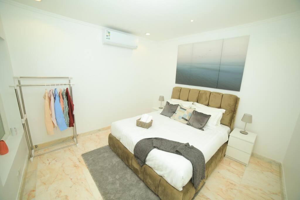 Apartment Luxurious Modern In Front Of Walk Jeddah
